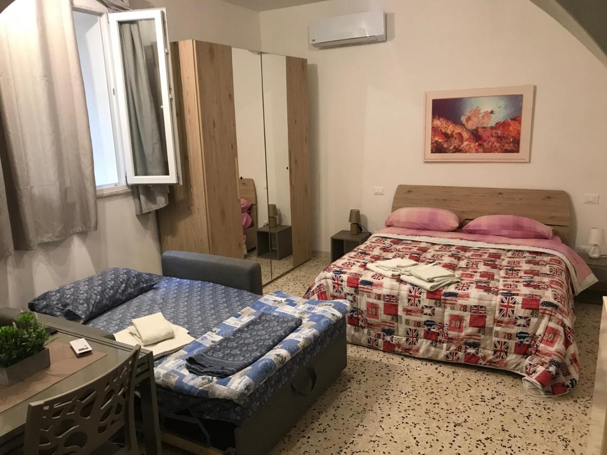 Della Cuba Vacanze Trapani Historic Center Dış mekan fotoğraf