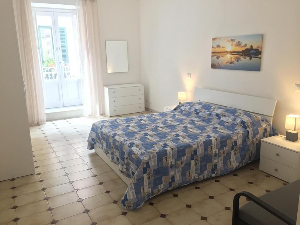 Della Cuba Vacanze Trapani Historic Center Dış mekan fotoğraf